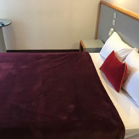 Hotel La Maison Carrée *