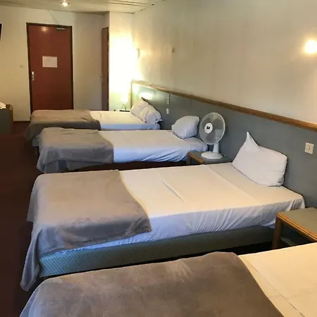 La Maison Carrée Hotel *